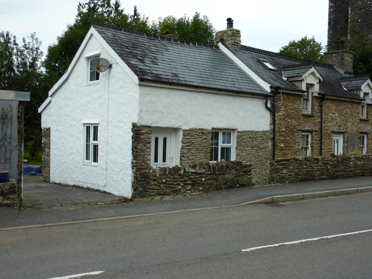 Rose Cottage Carmarthen Exterior photo